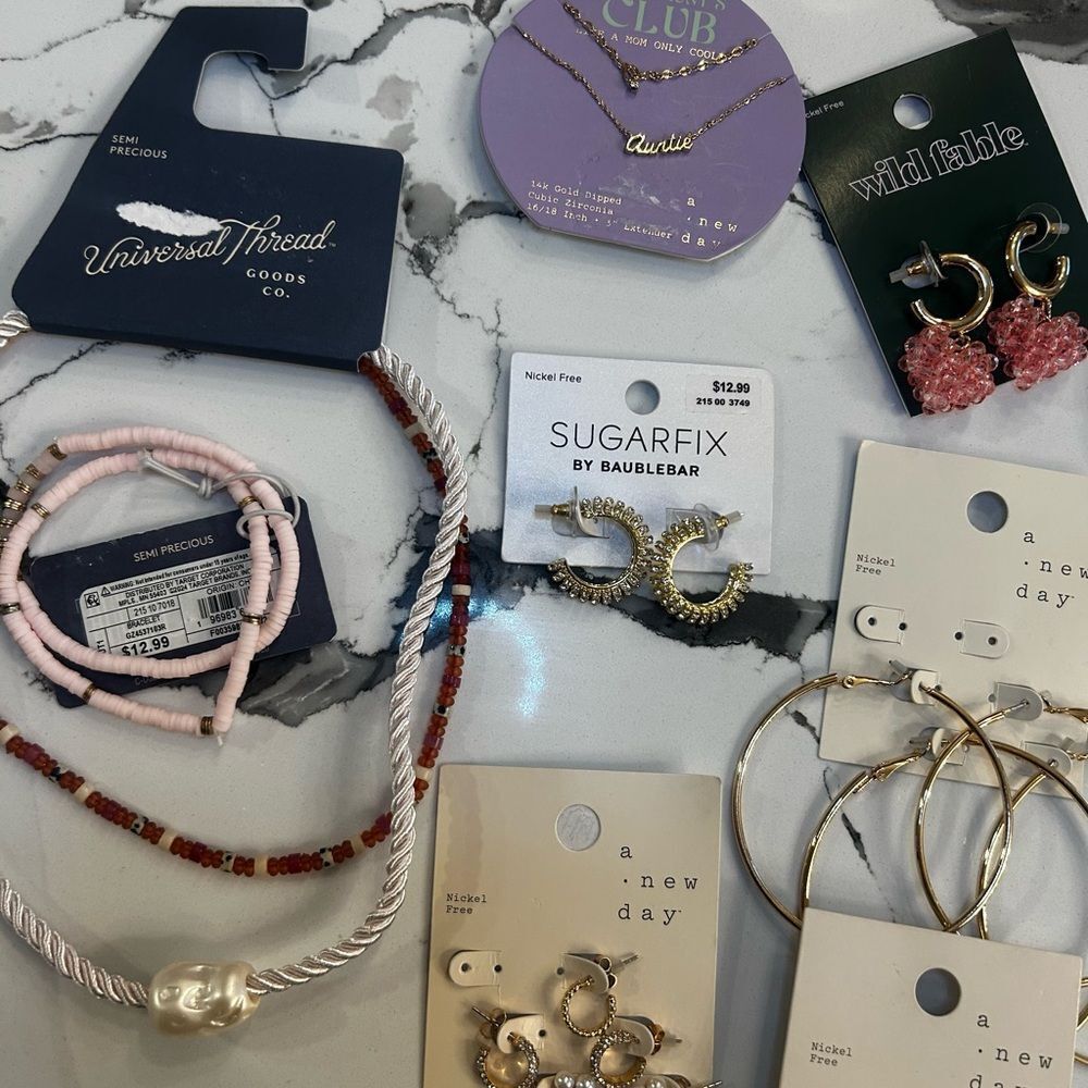 Large Jewelry Bundle - Picture 3 of 7